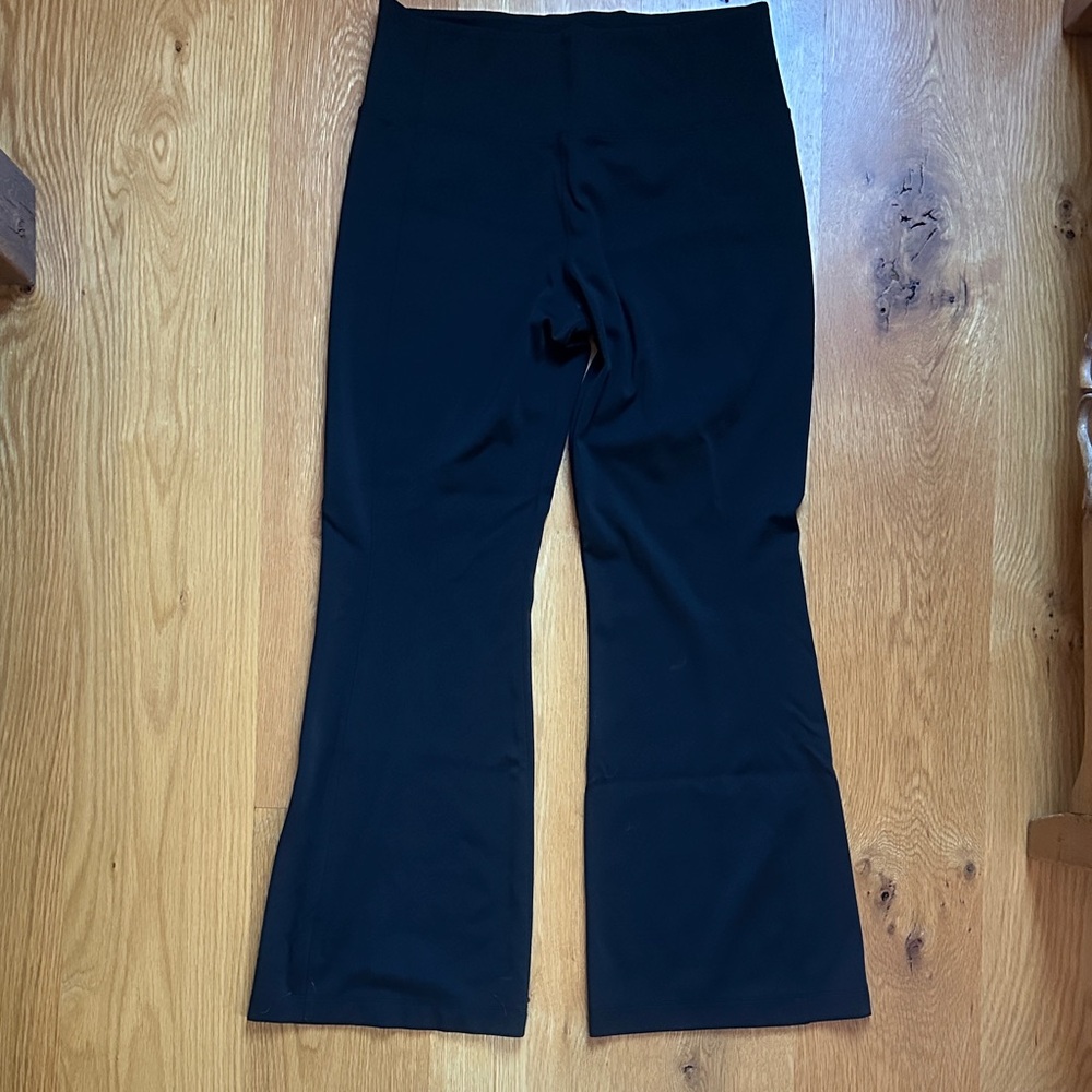 Athleta Delancey Flare Pant